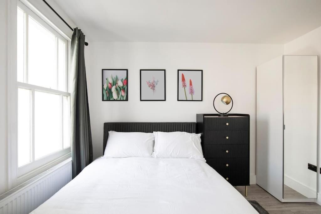 Spacious Serenity In The Heart Of Central Londra Esterno foto