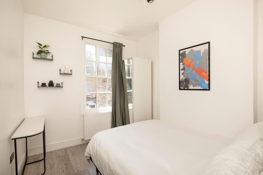 Spacious Serenity In The Heart Of Central Londra Esterno foto